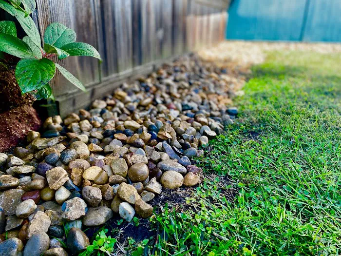 MIDWEST LAWNS LLC Picture 3