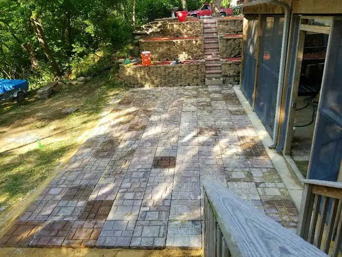 Fenton's Construction & Landscaping, L.L.C. Picture 8