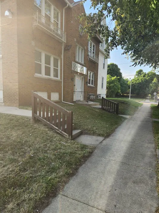 Lewis Affordable Landscaping LLC Picture 7