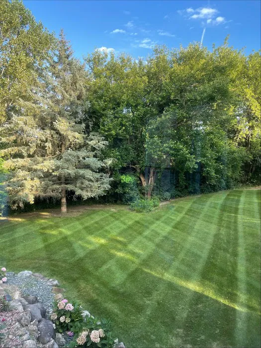 Gibson Lawn Service Picture 1