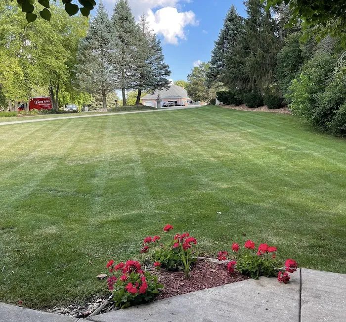 Gibson Lawn Service Picture 6