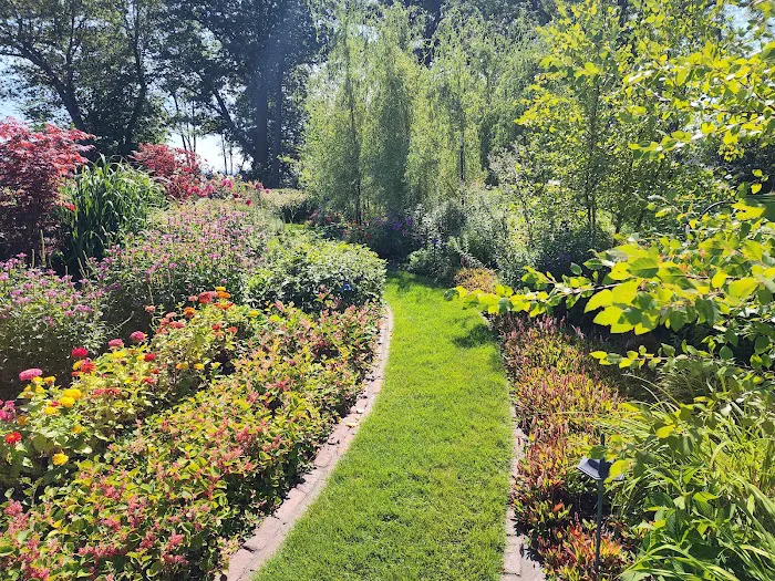 Creative Touch Landscape Services LLC Picture 7
