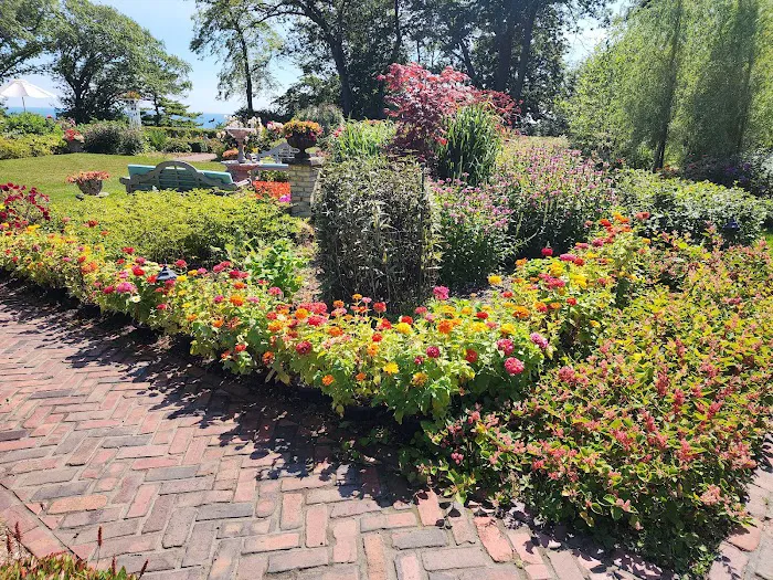 Creative Touch Landscape Services LLC Picture 9