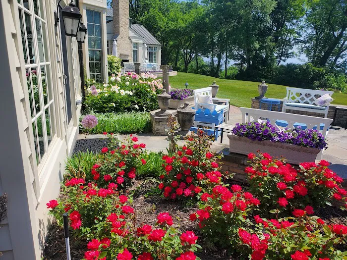 Creative Touch Landscape Services LLC Picture 3