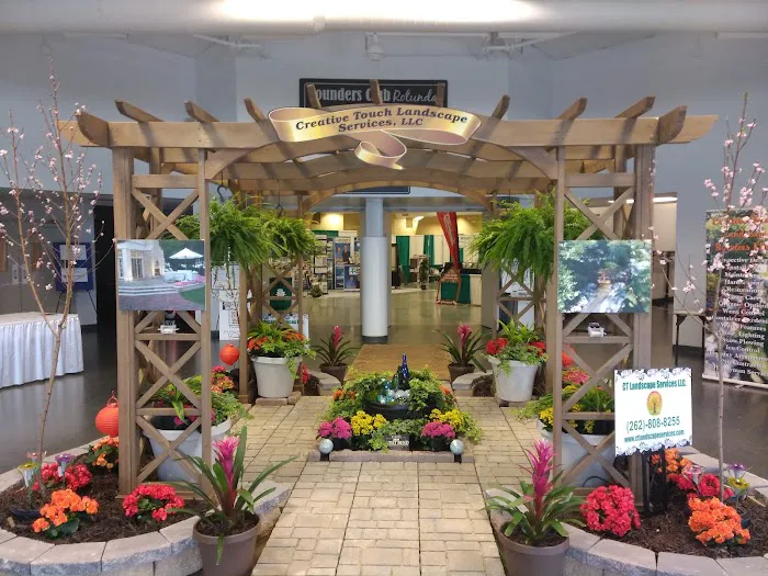 Creative Touch Landscape Services LLC Picture 2