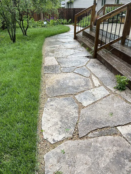 EMT Landscaping LLC Picture 5