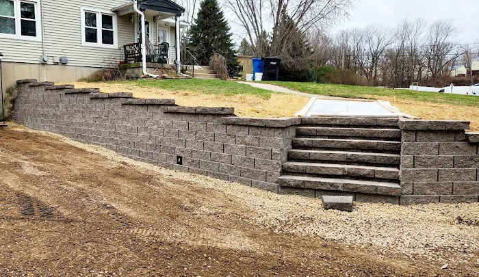 A-1 Landscaping Picture 1