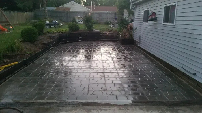 Herriges Lawn & Landscaping Picture 3