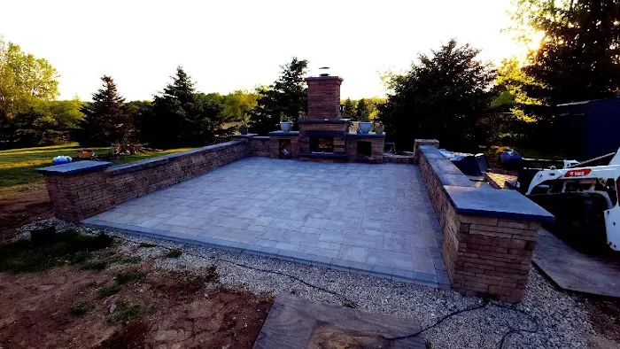 Herriges Lawn & Landscaping Picture 8