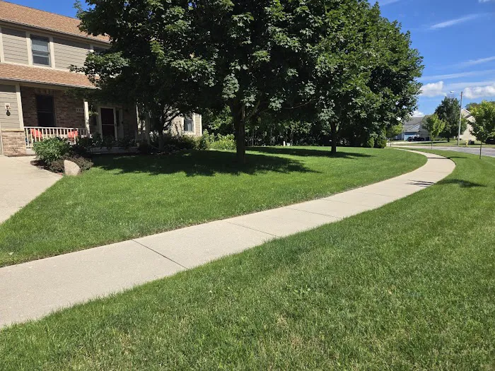 Turf & Tree Worx Picture 7