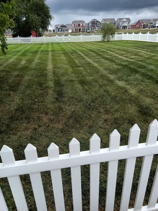 Dunmyer Mowing LLC Picture 8