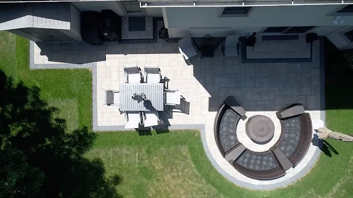 Platinum Deck and Patio Picture 1