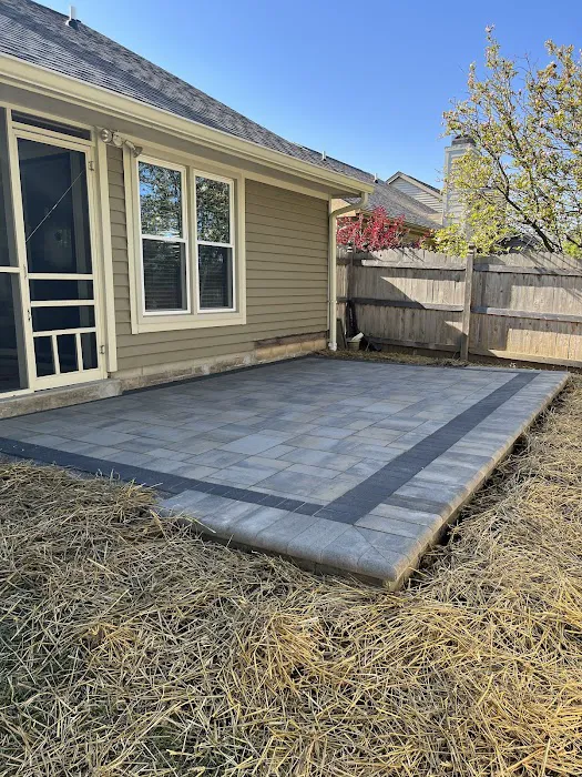 Platinum Deck and Patio Picture 3