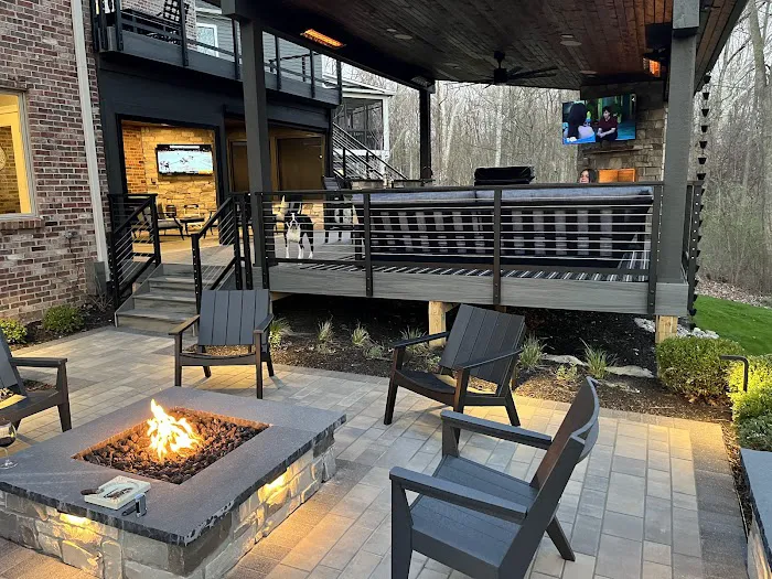 DeVries Design and Landscape Picture 2