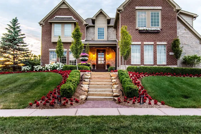 DeVries Design and Landscape Picture 8