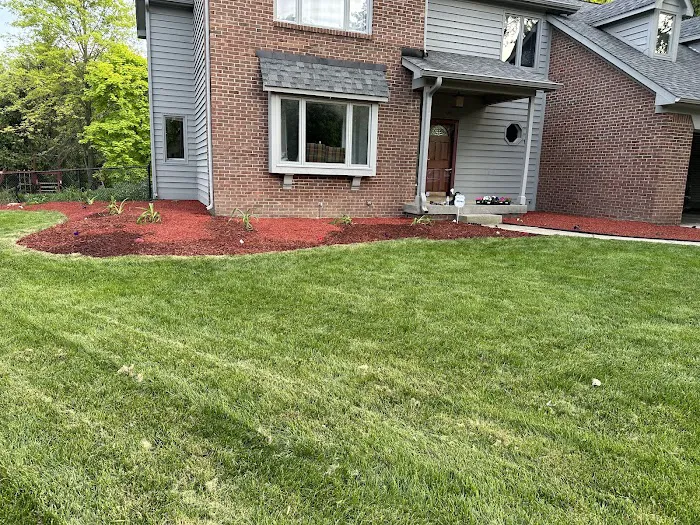 Heaven's Landscaping LLC Picture 7