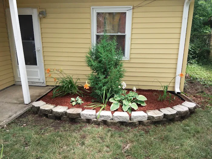 Heaven's Landscaping LLC Picture 4