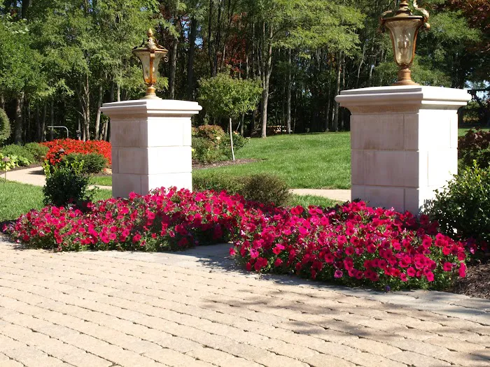 Hoosier Lawn Maintenance Picture 6