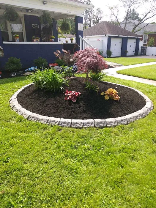 Kingdom Lawn & Landscaping Picture 3