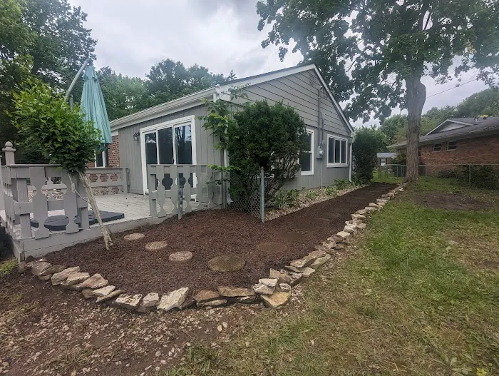 Platinum Nature LawnCare & Landscaping LLC Picture 5