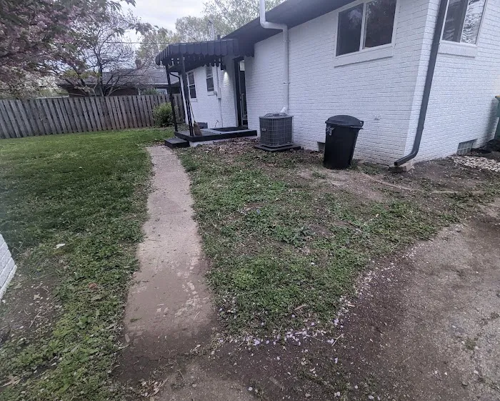 Platinum Nature LawnCare & Landscaping LLC Picture 4