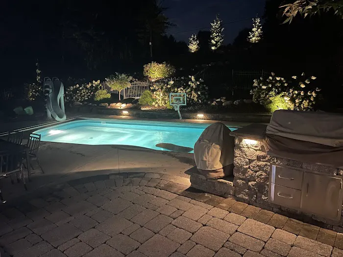 Lite Outdoor Landscape Lighting Picture 3