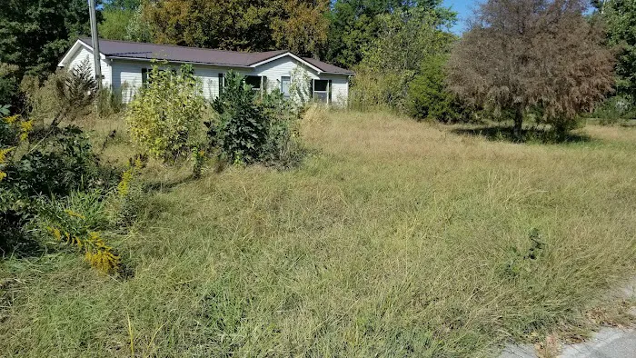 Griffith Lawn & Garden Services Picture 6