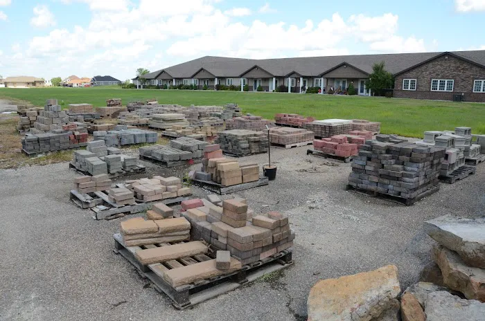 Heartland Landscaping Inc Picture 2