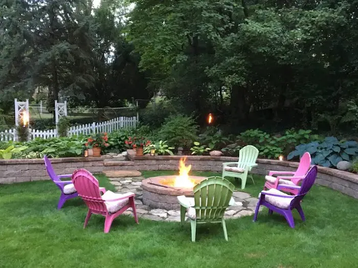 Absolutely Green Lawn Care & Landscaping Picture 1
