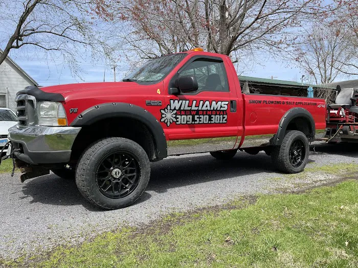 Williams Lawn & Landscaping/Snow Removal Picture 9