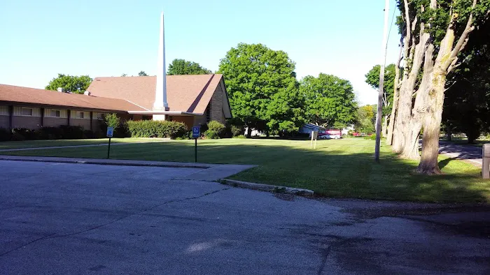 M & J Lawn Care Picture 6