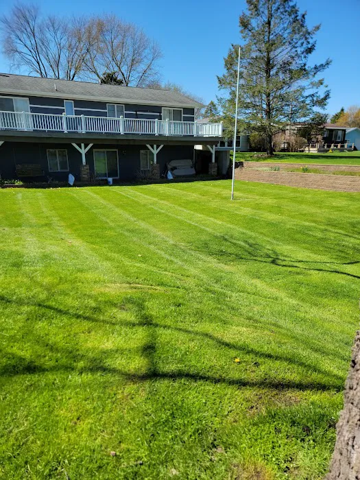 Driscoll Lawn Care Picture 3