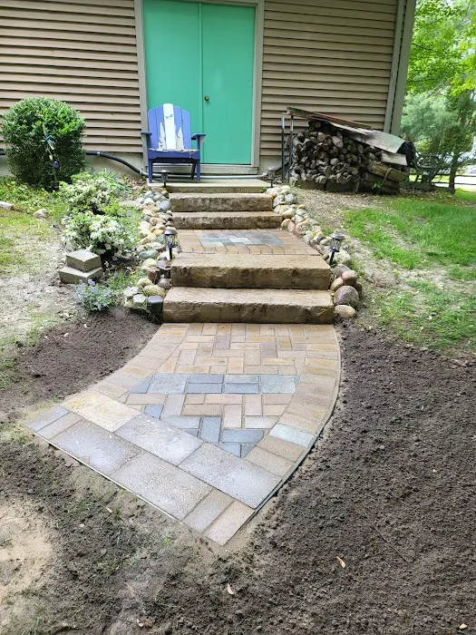 Hacienda Landscaping Co LLC Picture 1