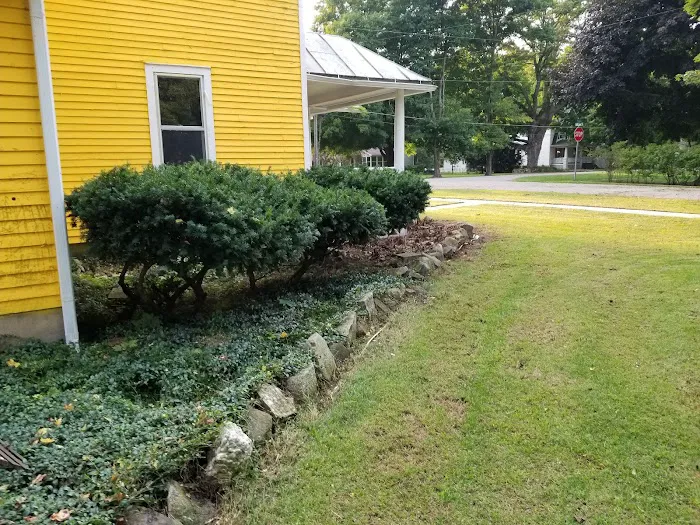 Greenscape's Lawn Maintenance and Landscaping LLC. Picture 1