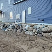 Michiana Boulders Landscaping and Excavating ico