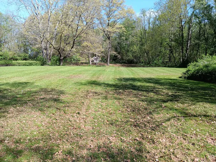 CULBERTSON CUSTOM YARD LLC Picture 5