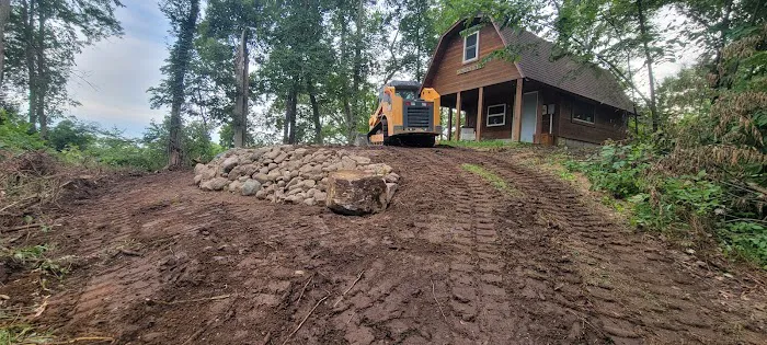 Sunrise Excavating LLC Picture 1