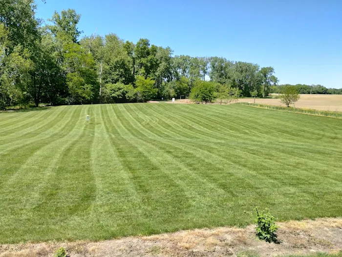 Dubach Landscaping Picture 3