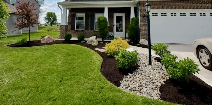 Guzman Next Level Landscaping Picture 7