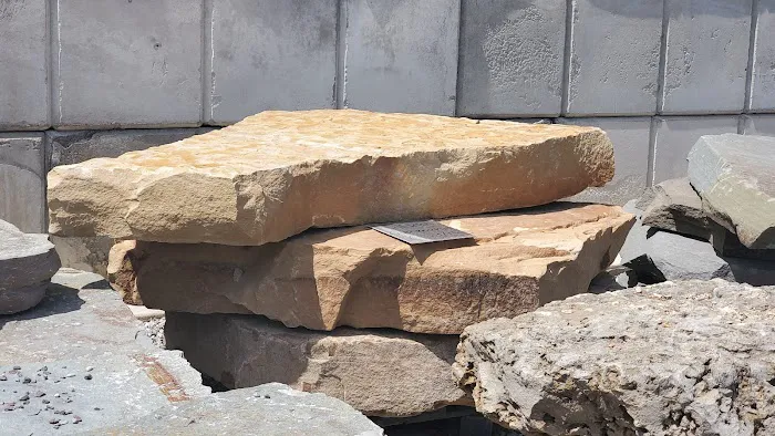 Summit City Landscape Supply, Inc. Picture 8