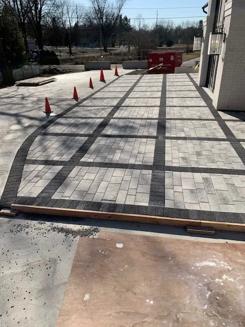 Landscape Maintenance LLC Picture 1