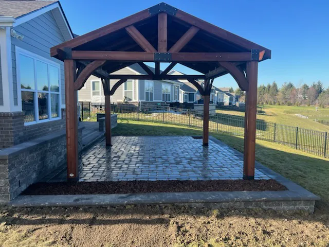 Hamilton County lawn and landscaping Picture 1