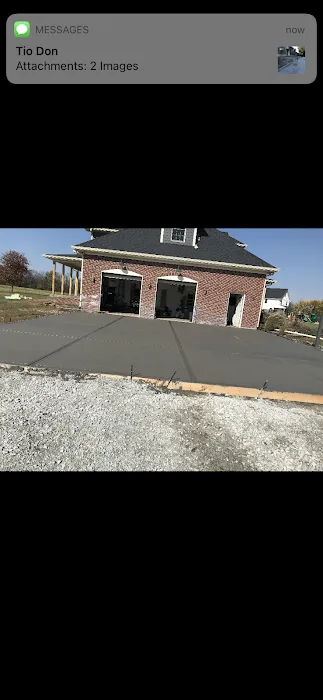 JR Landscapes LLC Picture 1
