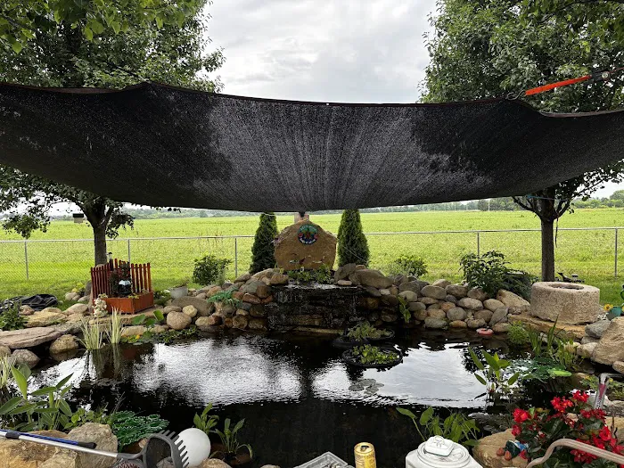 Emerald Meadows Landscaping Picture 7
