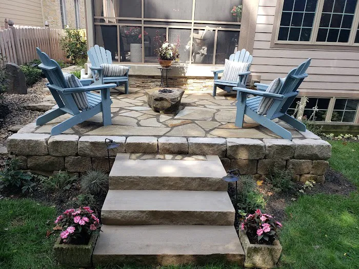 Emerald Meadows Landscaping Picture 10