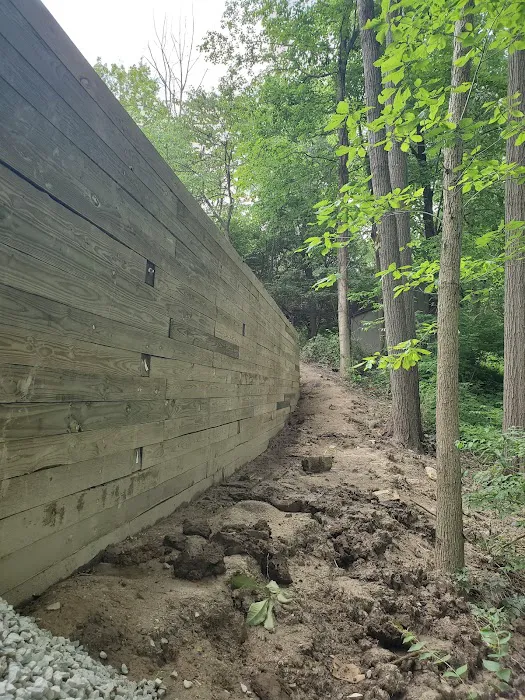 Delong Landscaping Picture 5