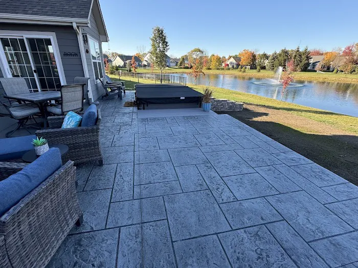 Delong Landscaping Picture 7