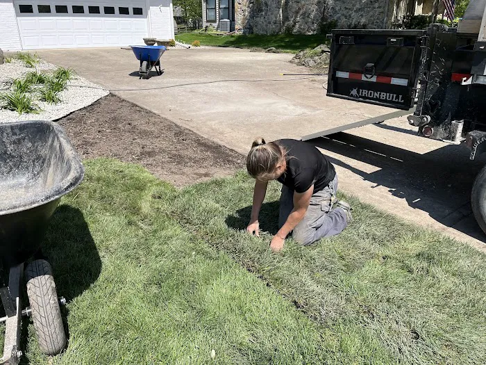 Eclipse Landscaping Picture 8