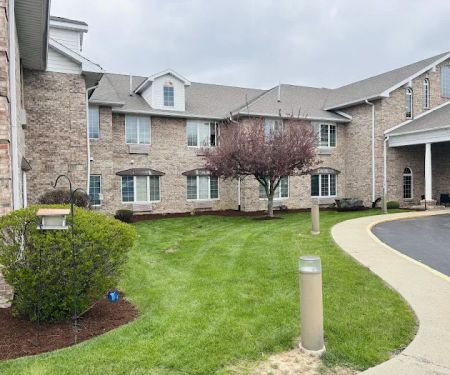 Apple & Sonu2019s Lawn Care Service LLC