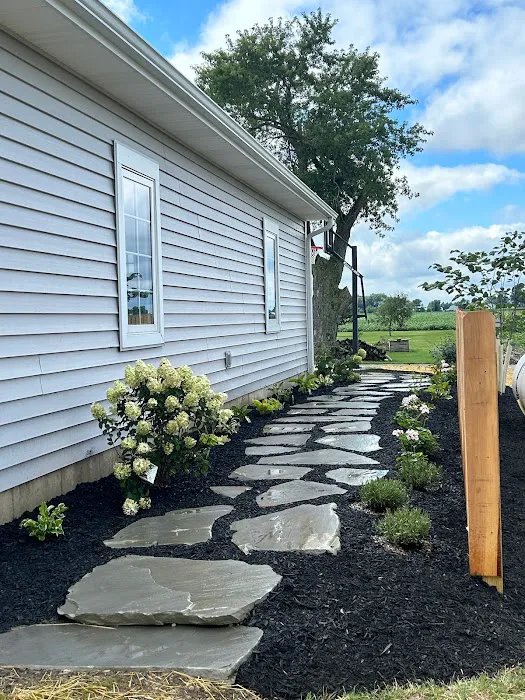 Wilson Brothers Lawn and Landscape Picture 1